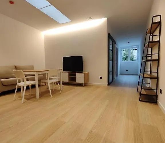 Apartament Pillotegi Parking Gratuito