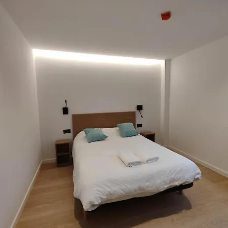 Pillotegi Parking Gratuito *