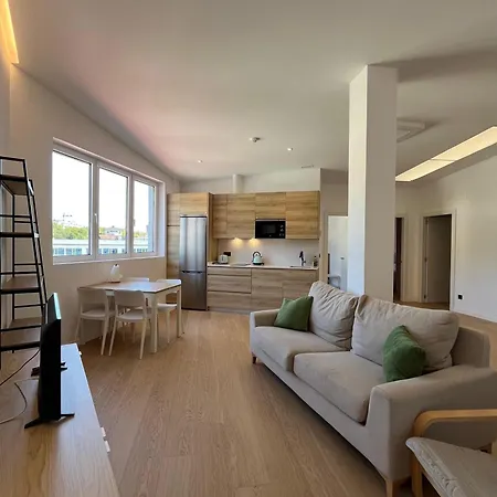 Pillotegi Parking Gratuito *